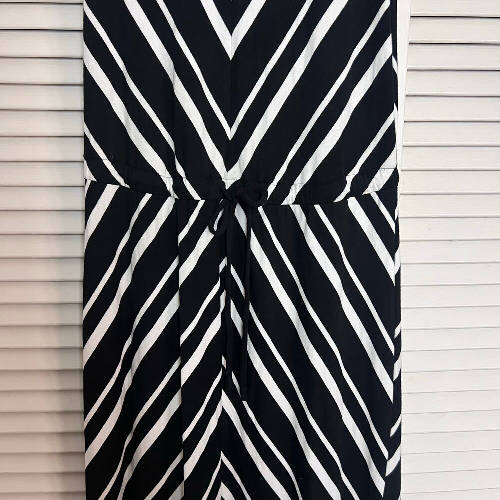 Chico’s Zenergy Kiki Stripe Maxi Dress Black White Size 1 (M/8) NWT - Picture 4 of 4